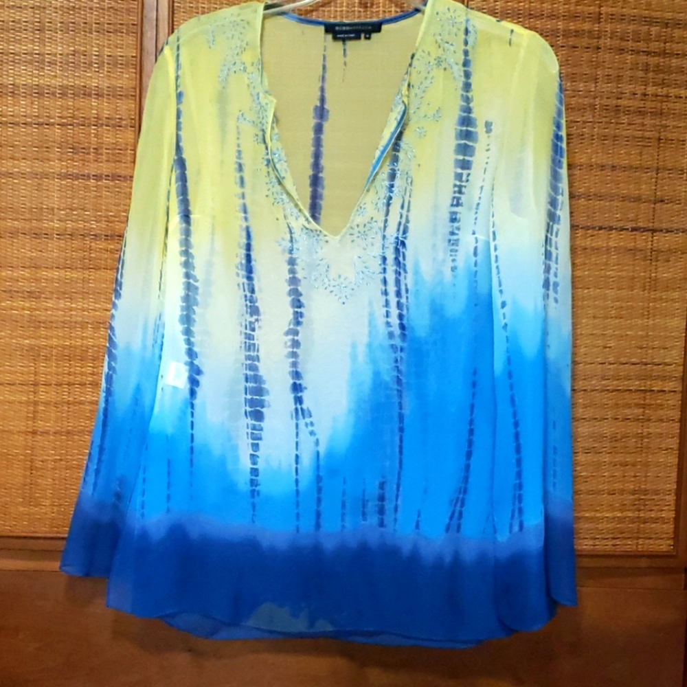 BCBG Maxeria ladies top/ beach cover